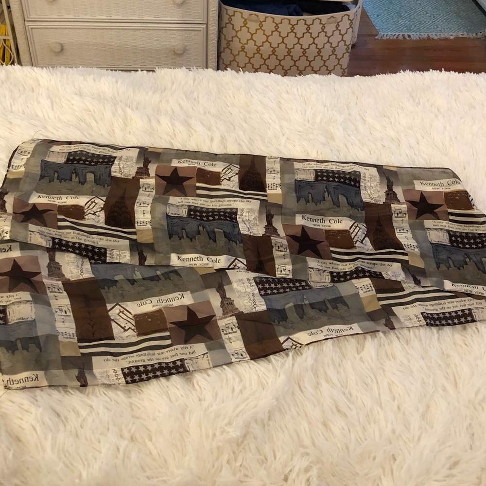 Kenneth Cole 100% Silk New York Scarf